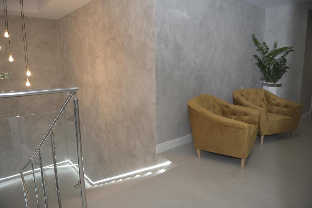 Atmosfera Apartament 3 Apartment Битов Екстериор снимка